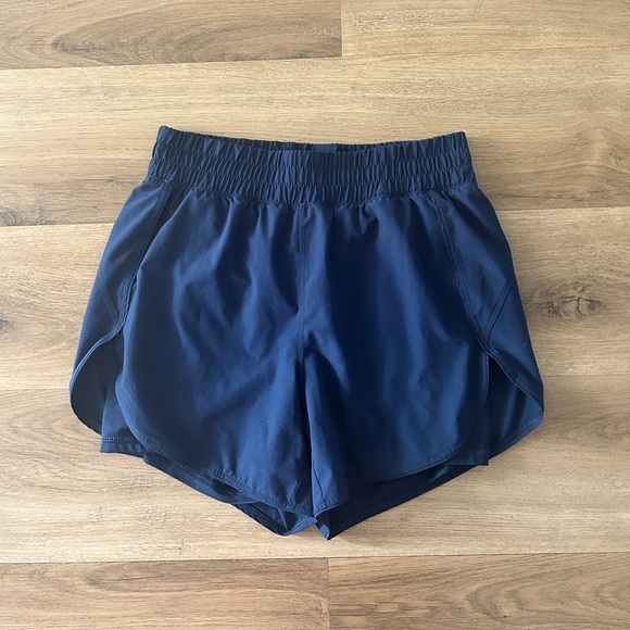 Avia Woman’s Navy Blue Active Shorts – Size S (4–6) - EUC - Picture 1 of 11
